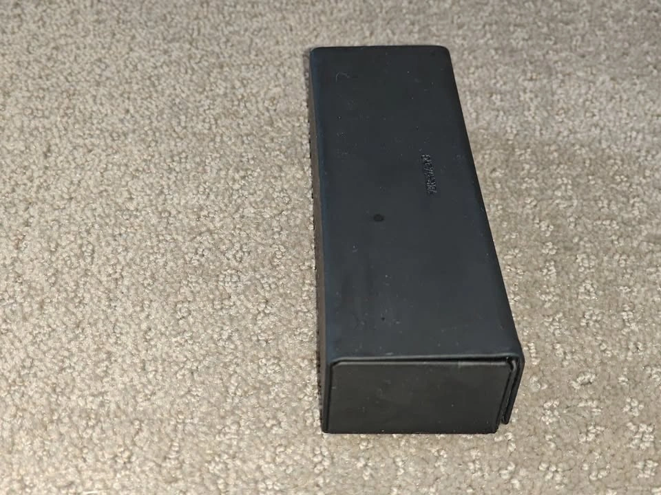 Vera Wang Hard Shell Eye Glasses Case - photo 4