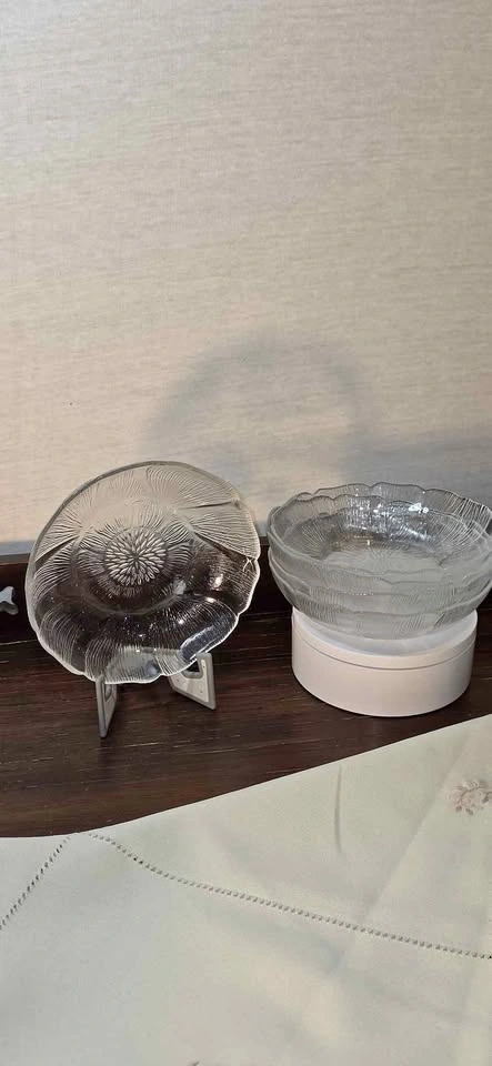 Vintage Textured Clear Glass Floral Bowls (Set of 5)