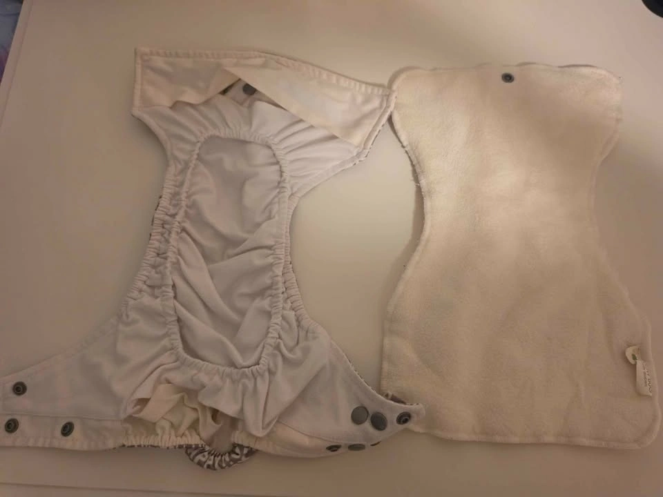 Glow Bug Cloth Diaper (One Size All in One) - photo 3
