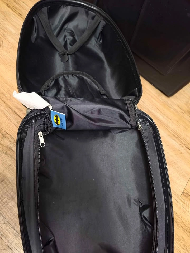 Batman Kids Luggage - photo 2