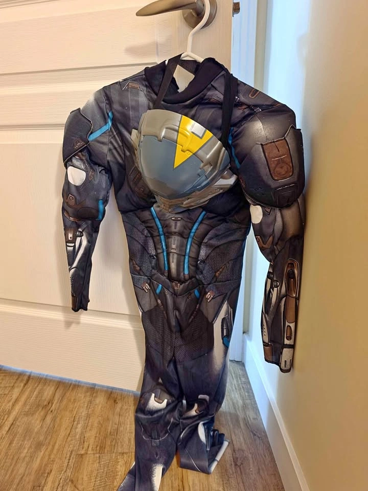 Halo Costume