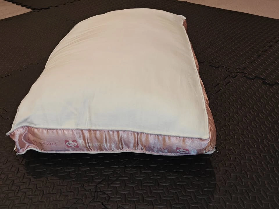 Used Sealy Posturepedic Extra Firm Queen Bed Pillow - photo 5