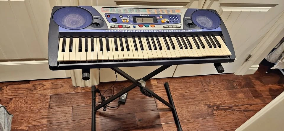 Yamaha PSR-262 Keyboard