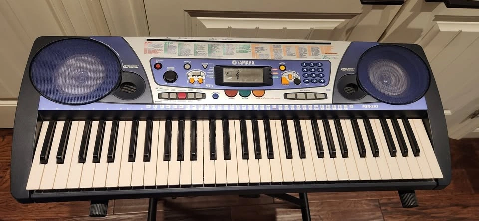 Yamaha PSR-262 Keyboard - photo 2