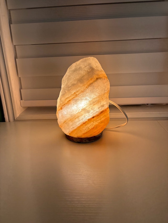 Himalayan Salt Lamp - photo 2