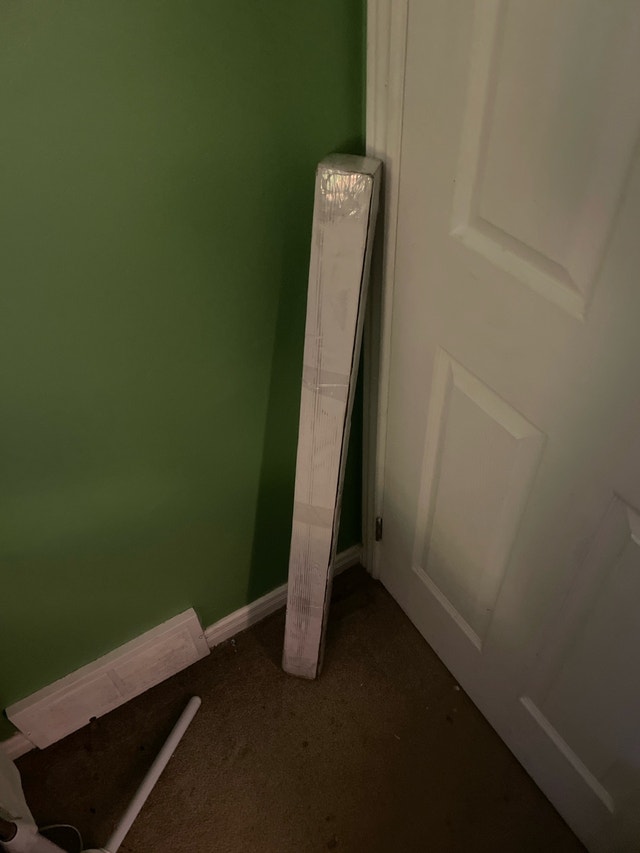 Truck Airlines Holder Pogo Stick - photo 2