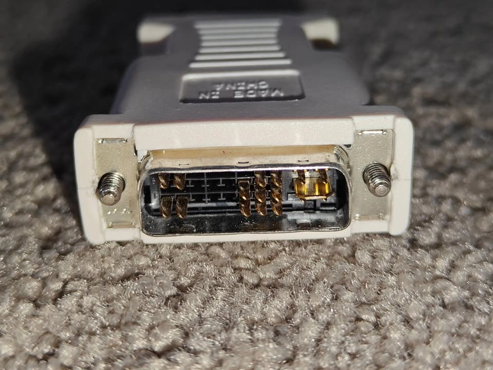 DVI-A (12+5) Male to VGA Female - Converter Adapter - photo 2
