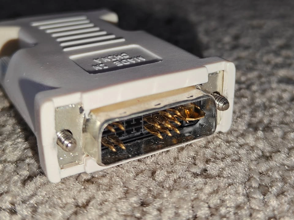 DVI-A (12+5) Male to VGA Female - Converter Adapter - photo 4
