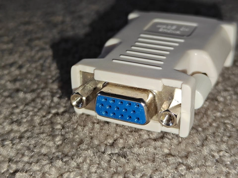 DVI-A (12+5) Male to VGA Female - Converter Adapter - photo 5