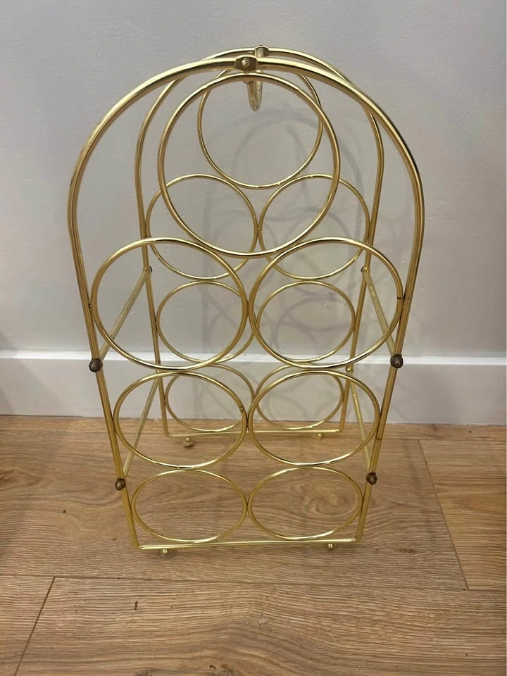 Gold Metal 7-Bottle Wine Rack