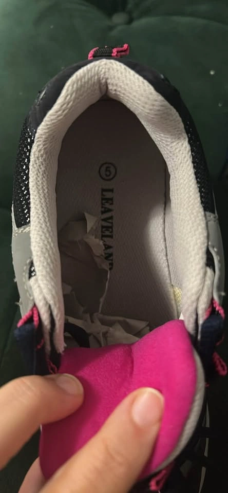 Leaveland Sneakers Size 5 - photo 3