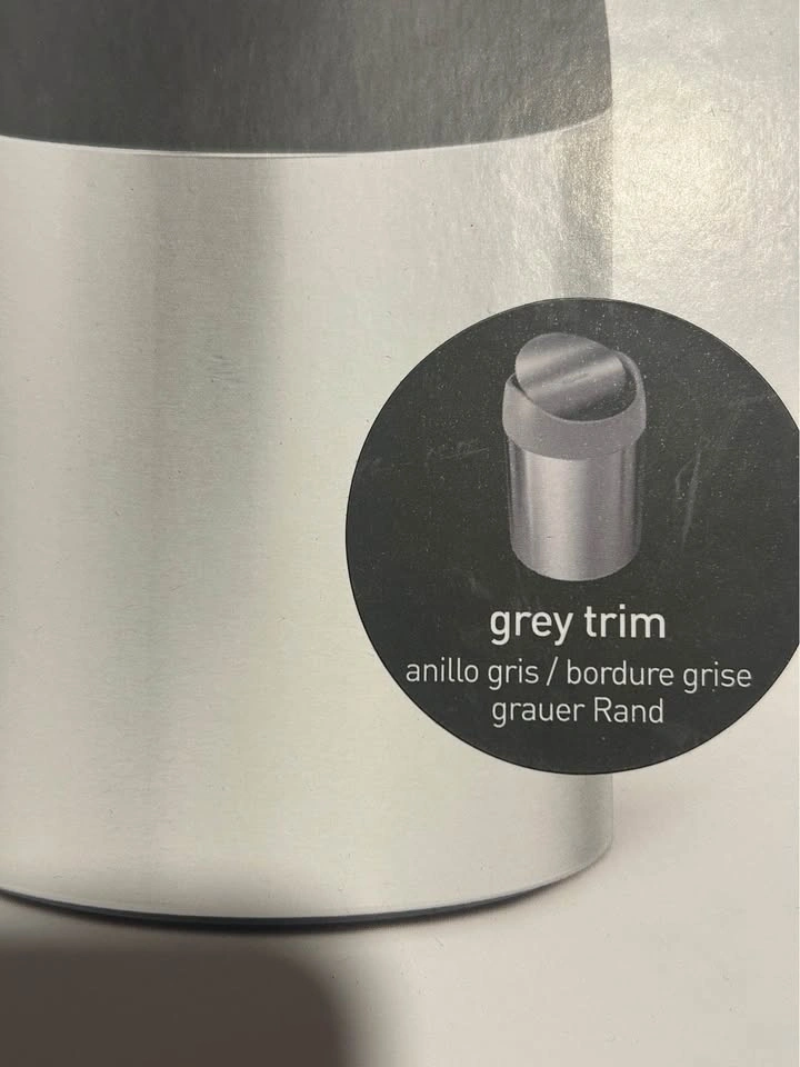 simplehuman Mini Can with Balanced Swing Lid - photo 2