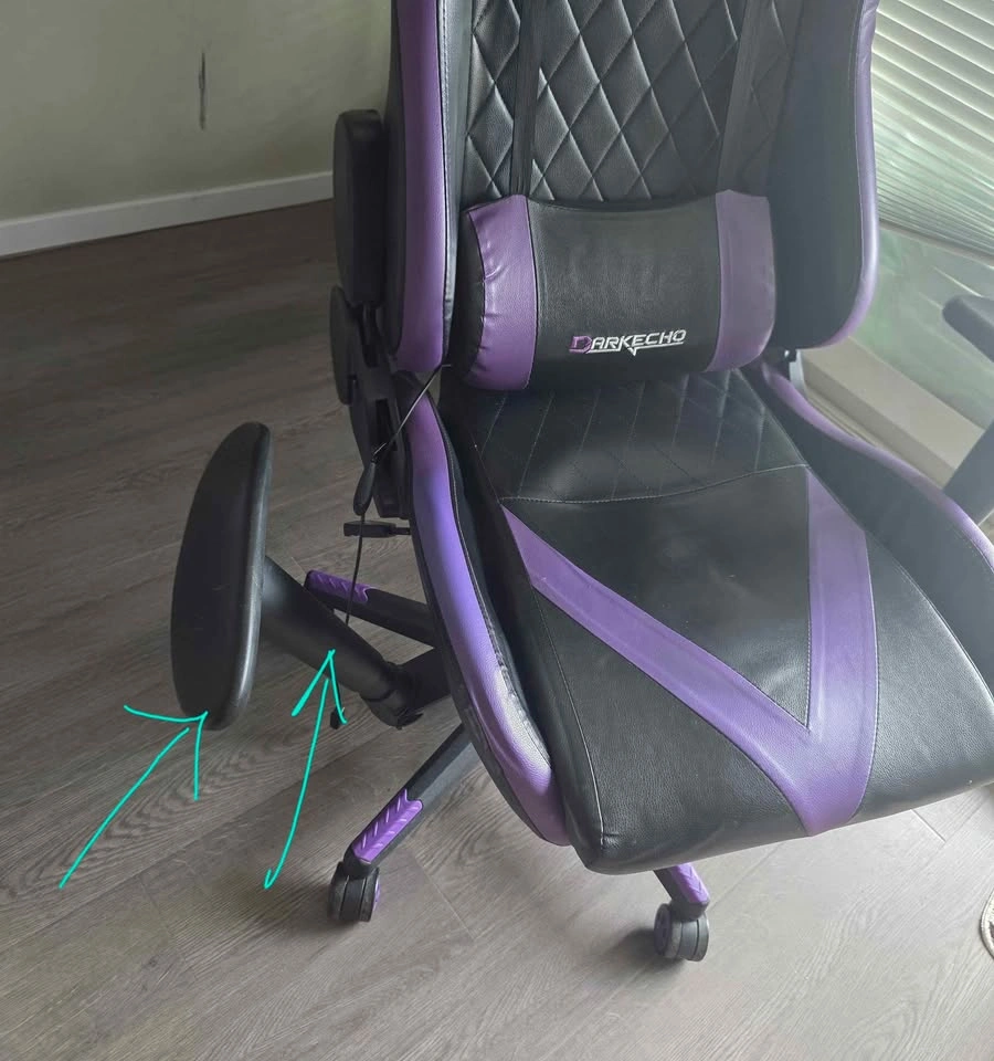 MOTPK LED Gaming Desk + FREE Gaming Chair - photo 4