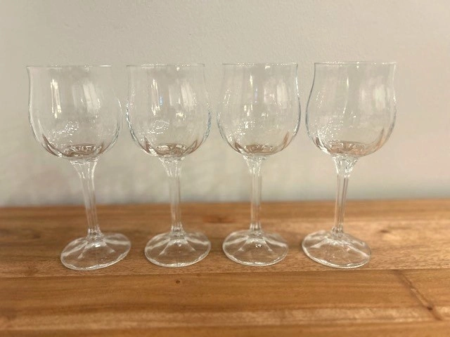 Clear Thumbprint Wine Glasses - Tulip Bowl Stemware - Set of 4 - photo 2