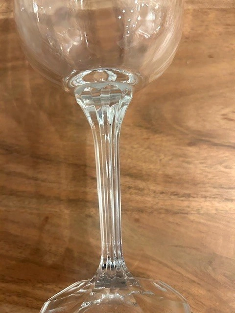 Clear Thumbprint Wine Glasses - Tulip Bowl Stemware - Set of 4 - photo 4