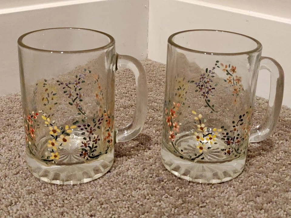 Flower Design Coffee Cups or Tea Mugs Set - Heavy Base