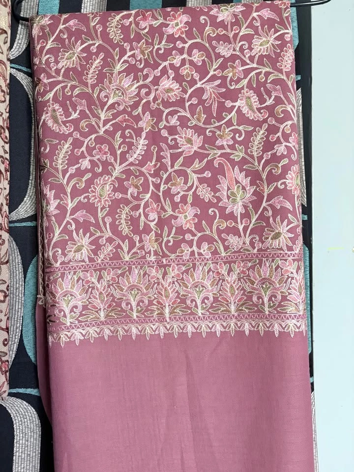 Pure wool premium Embroidered Floral Shawls - photo 3