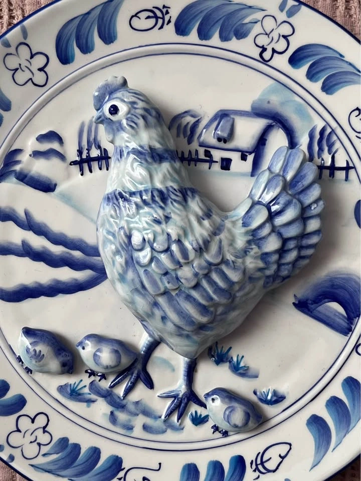Vintage Chicken Hen 3D Decor Plate - photo 3