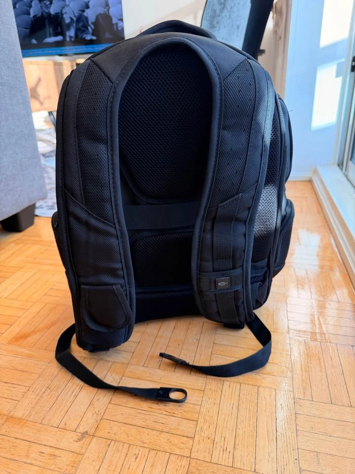 Wenger SwissGear Backpack – Multi-Compartment, Like New - photo 2