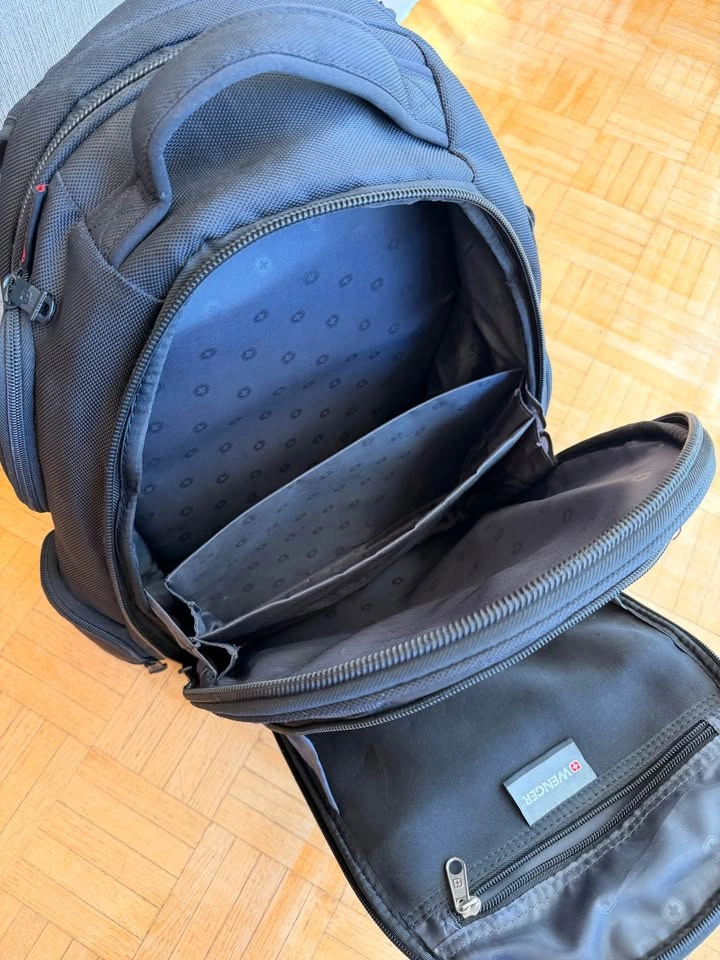 Wenger SwissGear Backpack – Multi-Compartment, Like New - photo 3