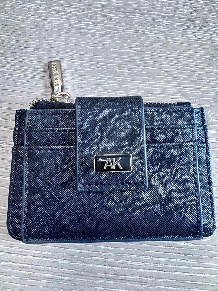 Anne Klein AK black zip card holder wallet