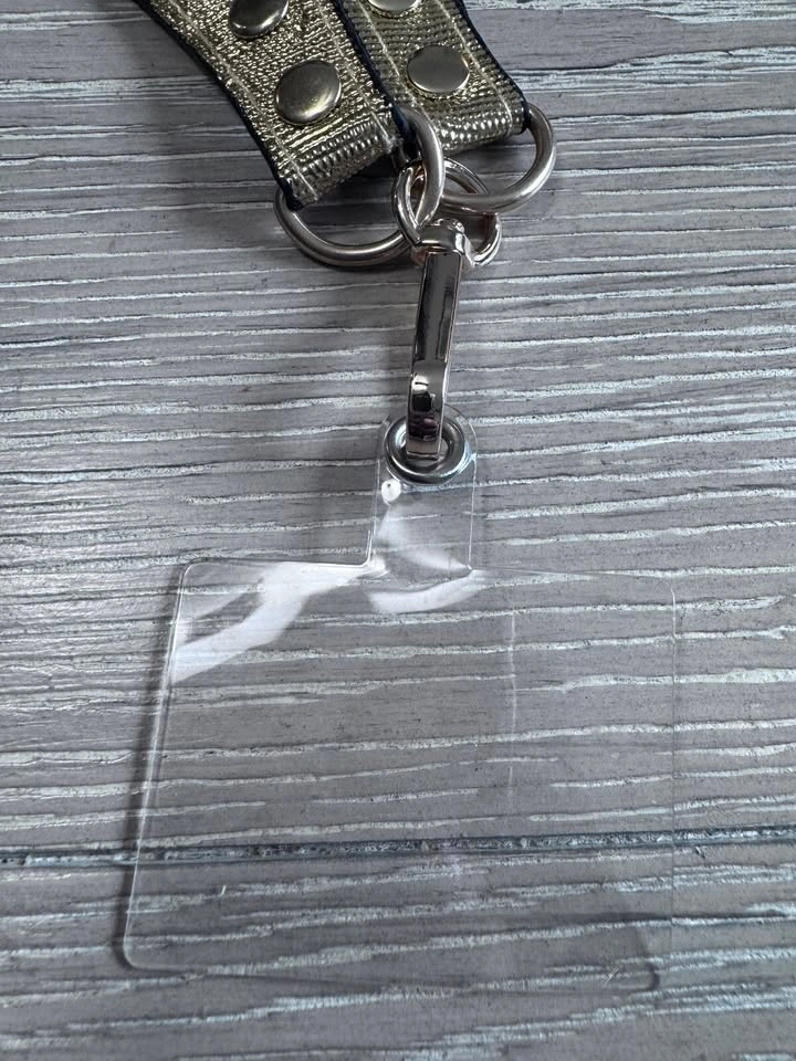 Gold Tone Lanyard Necklace Strap Clear ID Badge Holder - photo 4