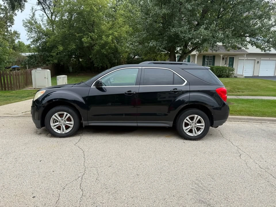 2012 Chevrolet Equinox · LT Sport Utility 4D - photo 3