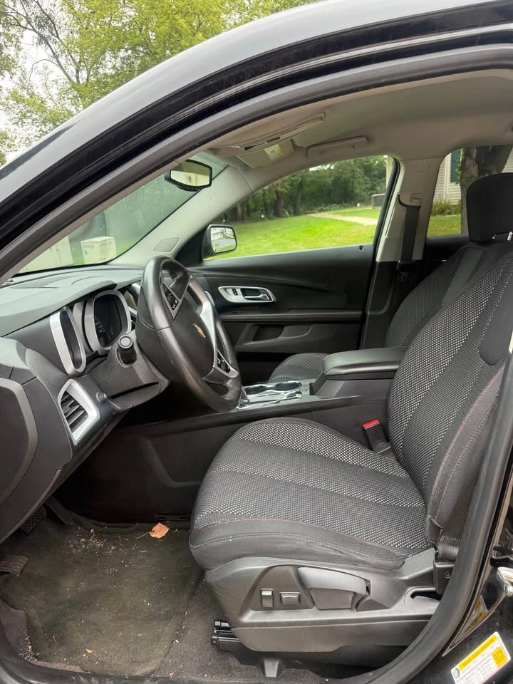 2012 Chevrolet Equinox · LT Sport Utility 4D - photo 4