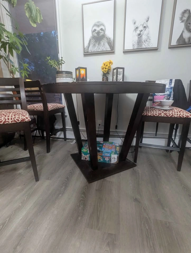 Dining table & 4 chairs - photo 3