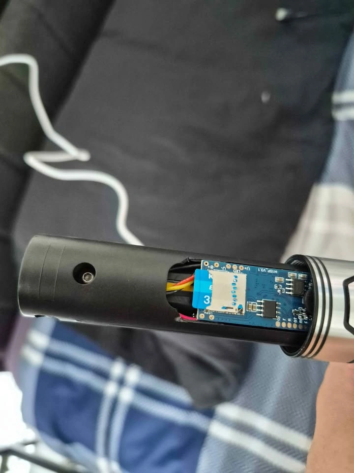 High end lightsaber SN pixel v4 - photo 3