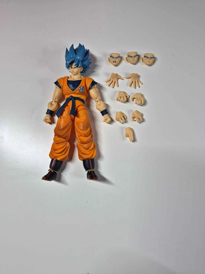 SHF Goku