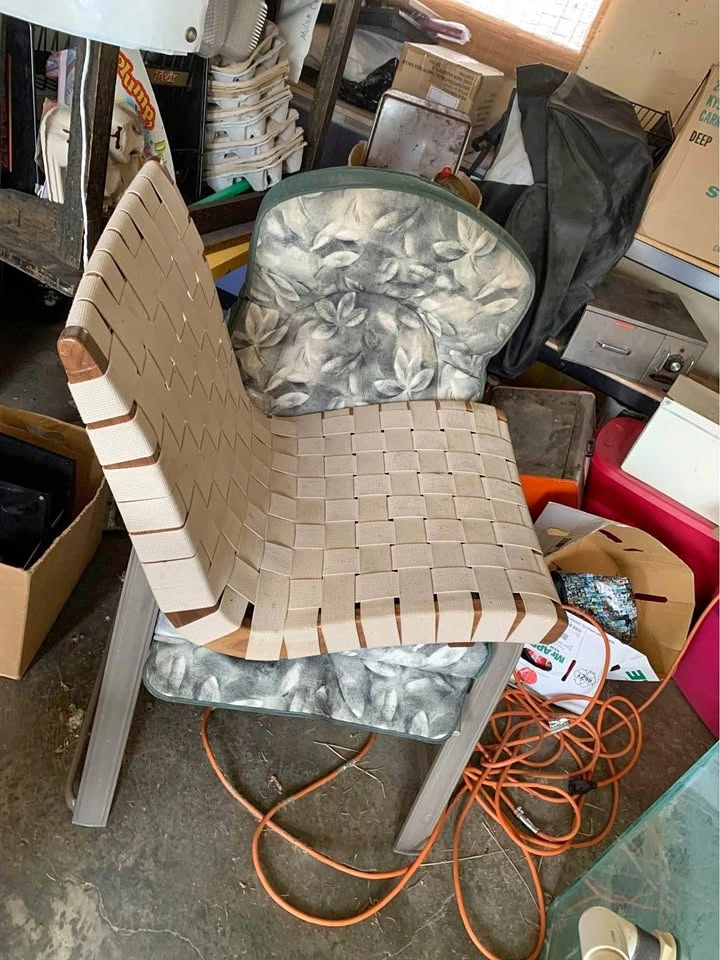 Chair LOUNGE CHAIR BY KNOLL STUDIOS