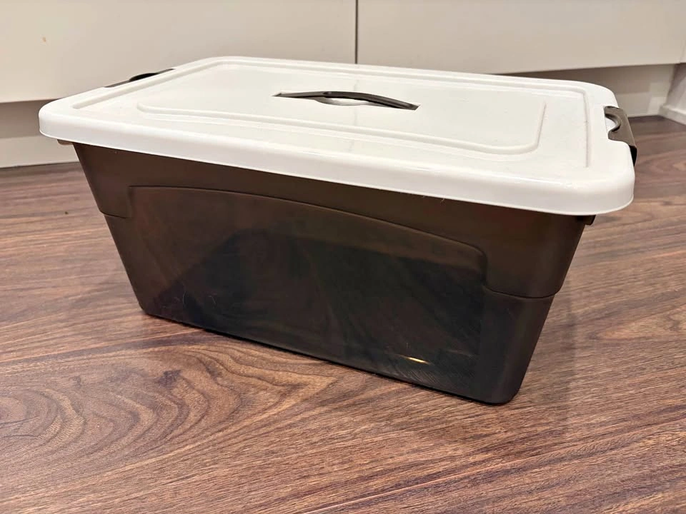 Plastic Storage Containers with handle