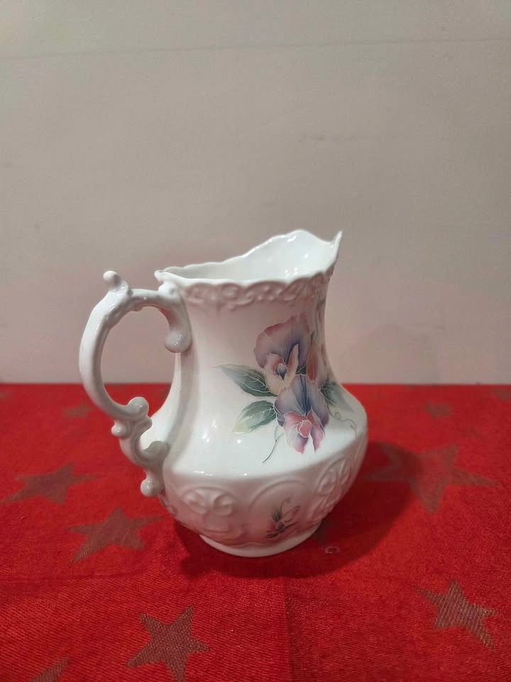 Vintage AYNSLEY "Little Sweetheart" Pitcher - photo 5