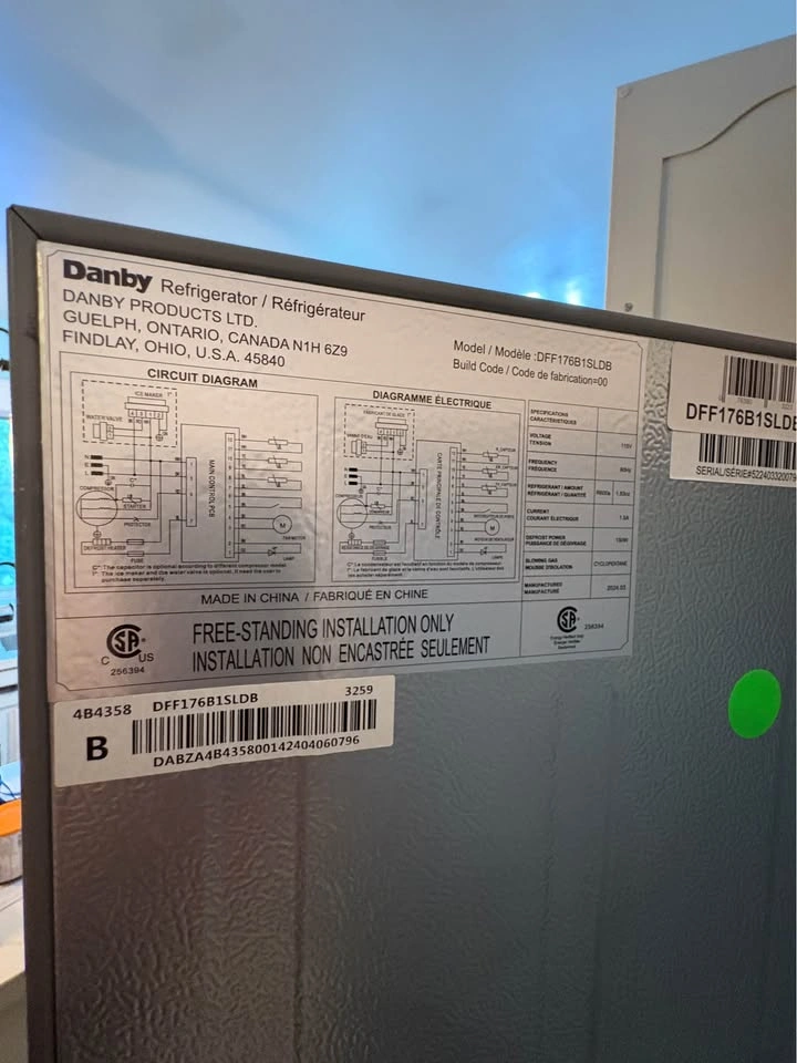 Danby 18 cu. ft. Top Mount Refrigerator in Stainless Steel Look - photo 5