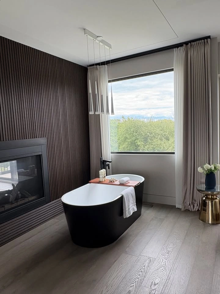 Bagno Italia Bathtub Monaco