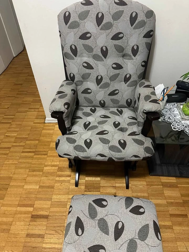 Grey Patterned Glider Chair and Ottoman Set - photo 2