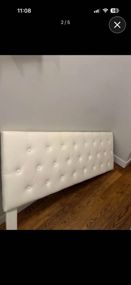 Full Size White Tufted Storage Bed Frame - photo 2