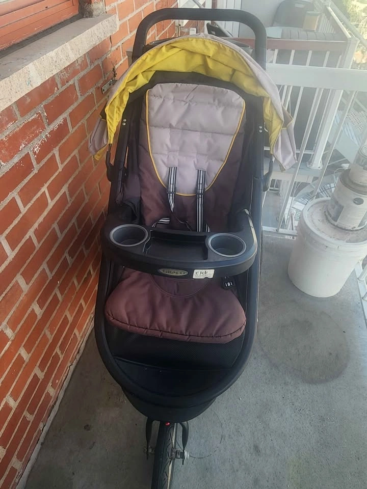 Graco Click Connect Jogging Stroller - photo 2