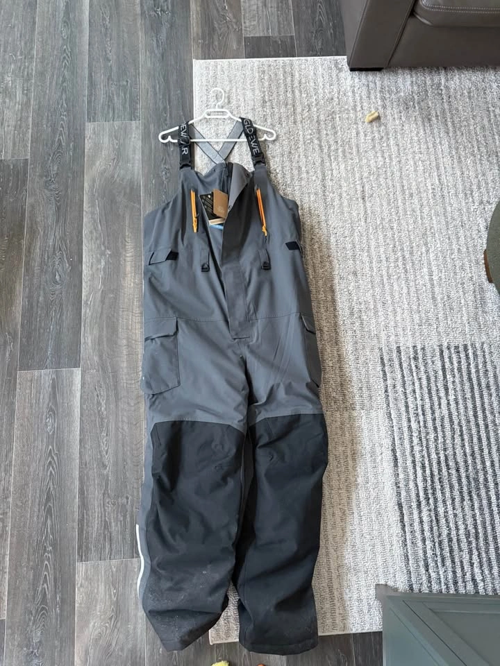 Brand new 2XL Bass Pro Shops Guidewear Xtreme Late Season Bib - photo 2