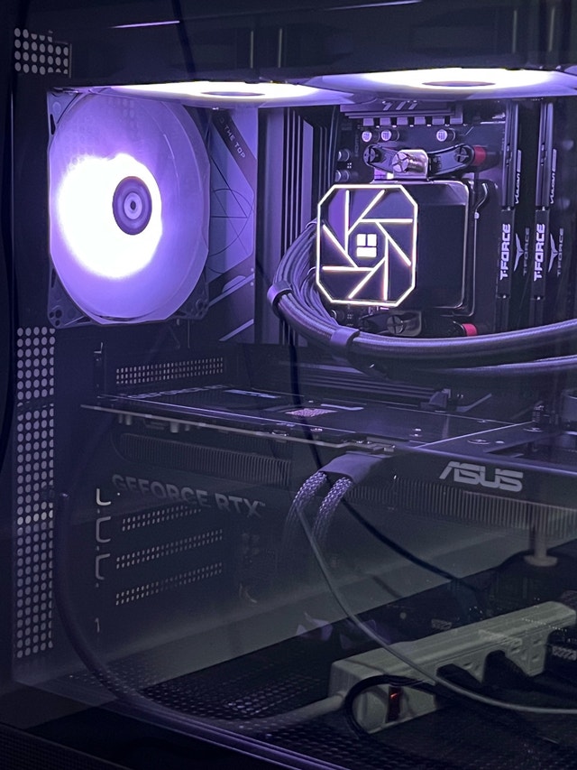 AMD Ryzen 7 7800X3D RTX 5070 Gaming Desktop - photo 3