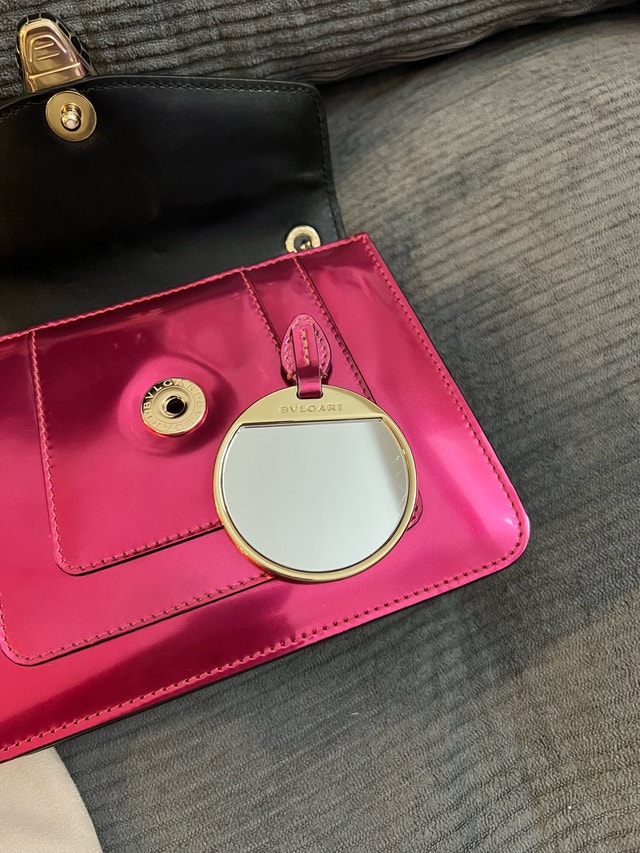 Authentic Bvlgari Serpenti Forever Pink Metallic Shoulder Bag - photo 5