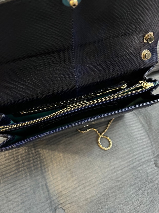 Authentic Bvlgari Serpenti Forever Navy Blue Snakeskin Bag - photo 5