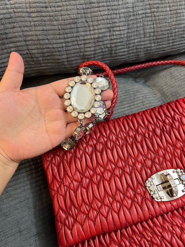 Authentic Miu Miu Red Matelassé Leather Crystal Shoulder Bag - photo 2