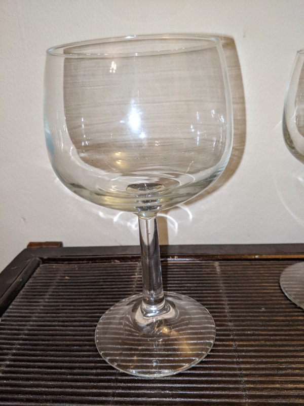 8 Wine Glasses (Take all for $30) - photo 5