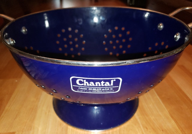 Chantal Enamel-On-Steel Colander