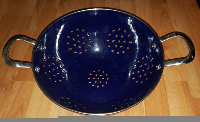 Chantal Enamel-On-Steel Colander - photo 2