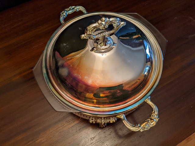 Silver Plated Round Casserole Set of 3 and One Divided Server - photo 3