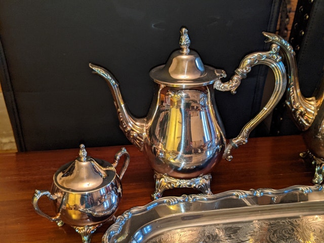 Vintage Silver Plated Oneida 5 Piece Set - photo 2
