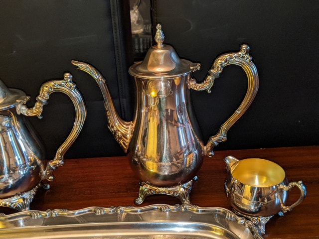 Vintage Silver Plated Oneida 5 Piece Set - photo 3